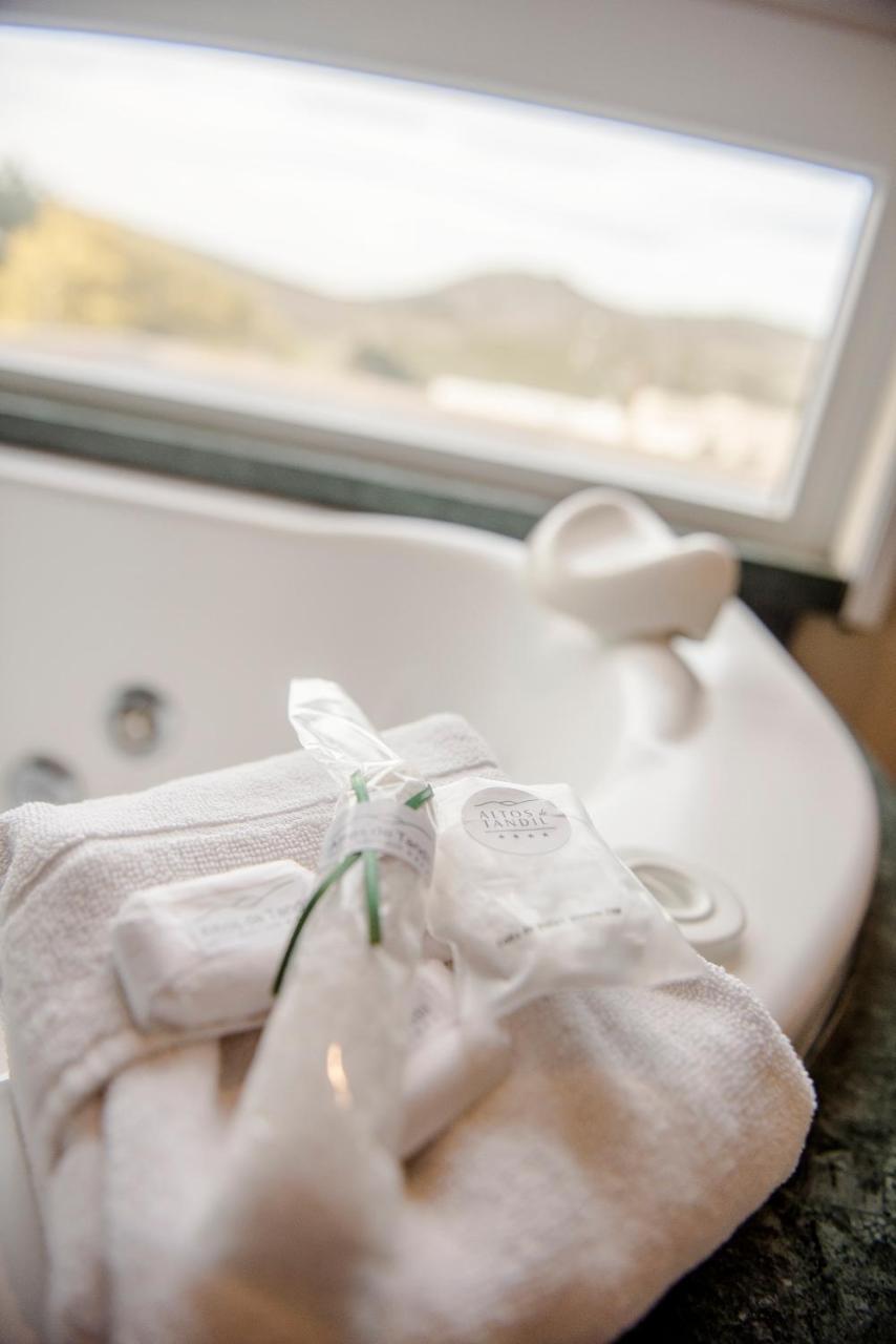 Altos De Tandil Hotel Boutique & Spa Bagian luar foto