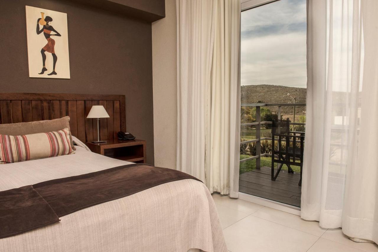 Altos De Tandil Hotel Boutique & Spa Bagian luar foto